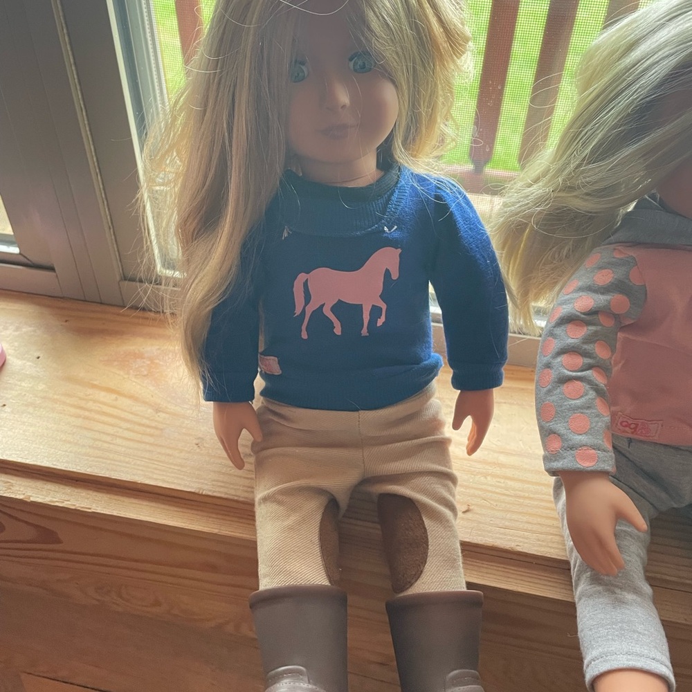 Lot of 2 Our Generation 18" Dolls with Clothes. - Picture 3 of 4